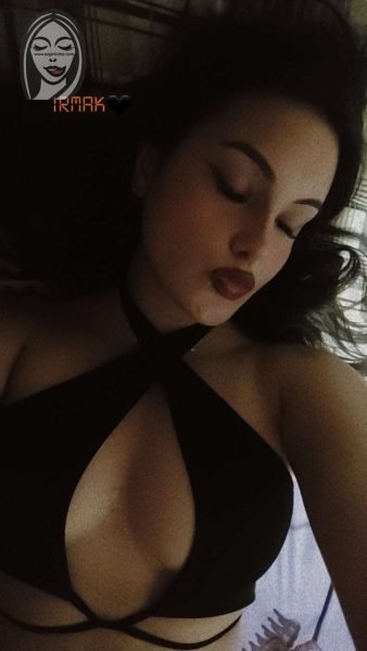 Üniversiteli 22'lik Irmak Türk ifşa